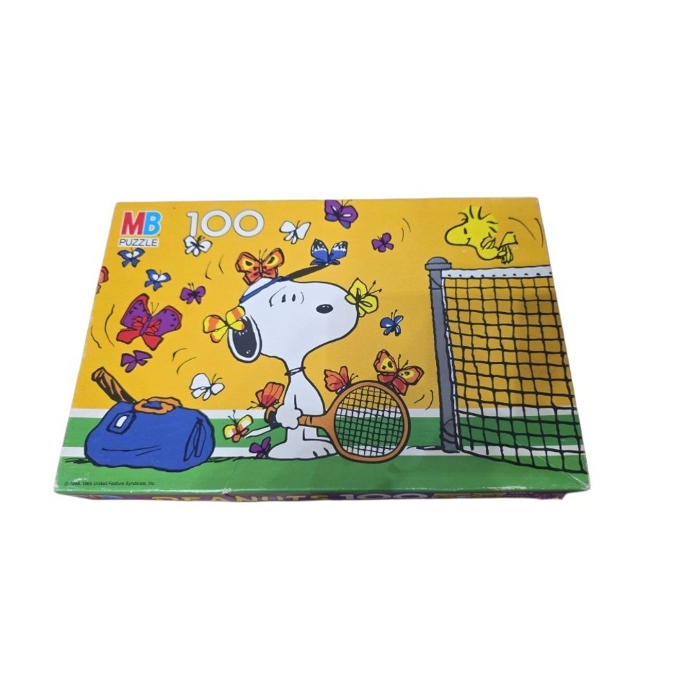 Vintage Peanuts Snoopy & Woodstock Tennis Puzzle 1982, 100 pieces Milton Bradley